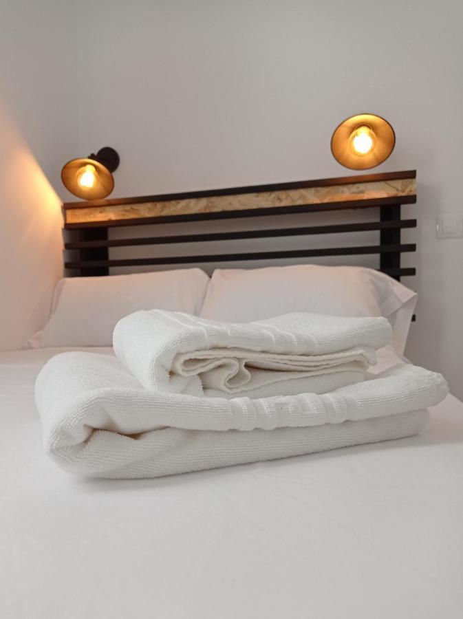 Planeta Cadiz Apartaments Luaran gambar